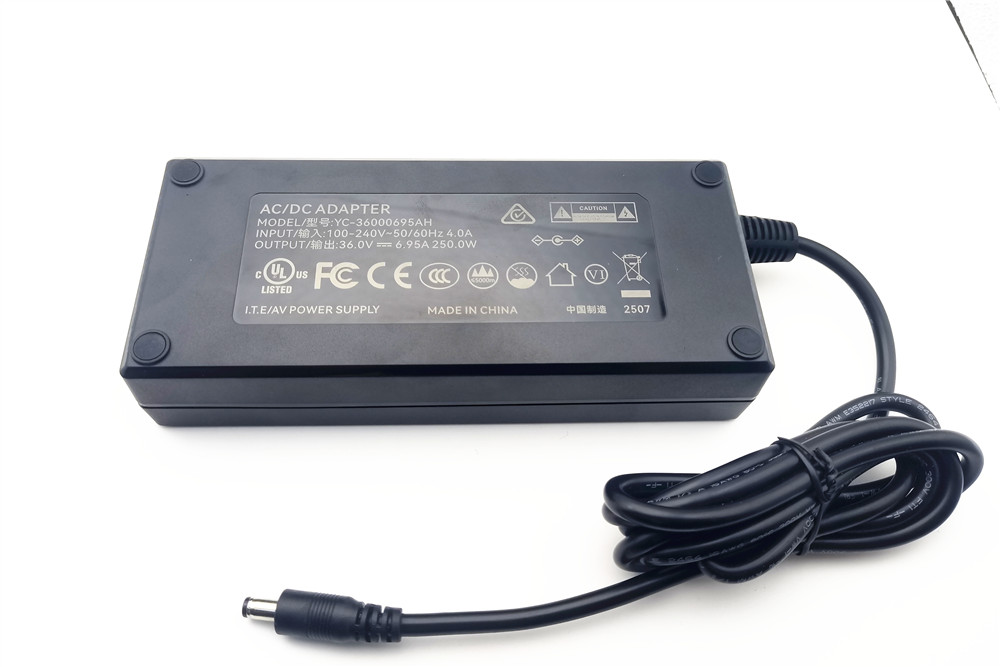250W適配器
